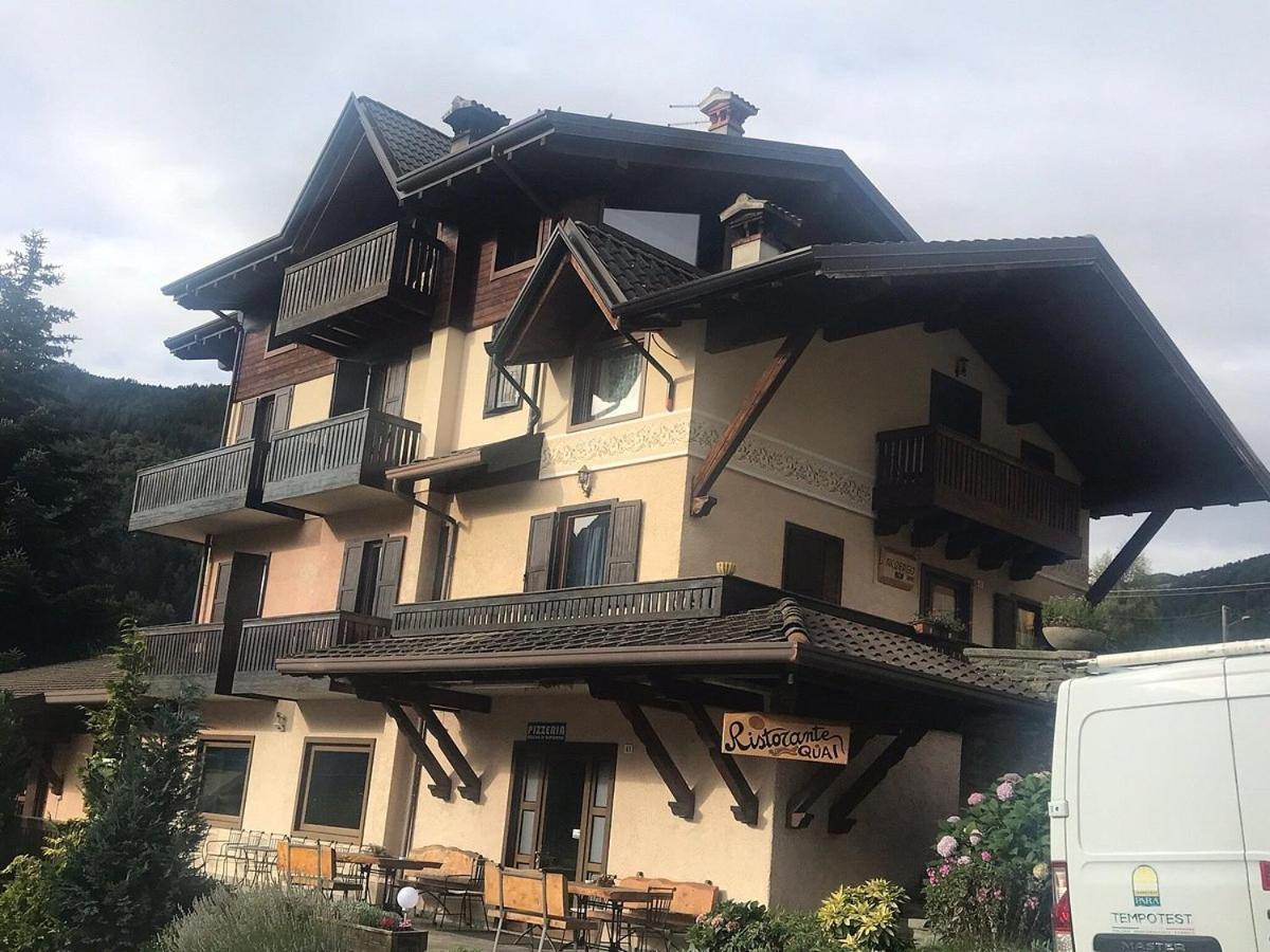 Albergo Quai Monno Eksteriør bilde